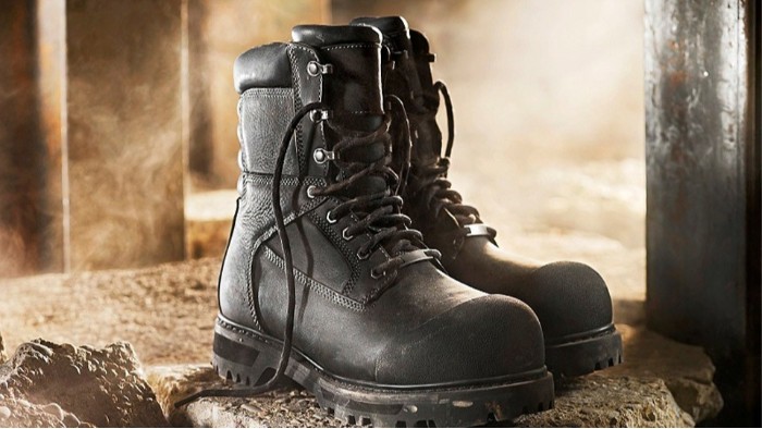 百華勞保|足部防護鞋的選擇有多重要，一文給你講明白了！